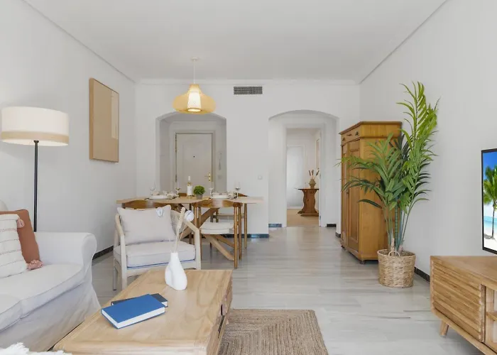 Апартаменты Banus Rentals- 1º Linea Playa Марбелья