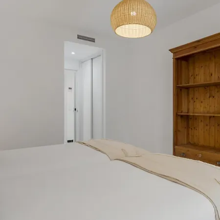 Banus Rentals- 1º Linea Playa 公寓 *